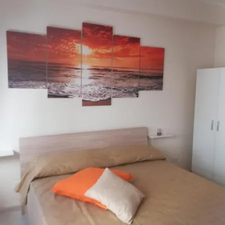 Sole E Azzurro Holiday House 度假居 陶尔米纳