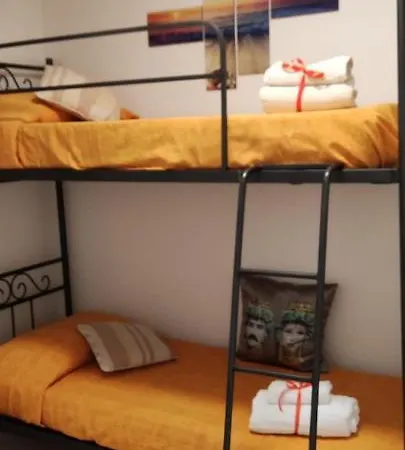 度假居 Sole E Azzurro Holiday House 陶尔米纳